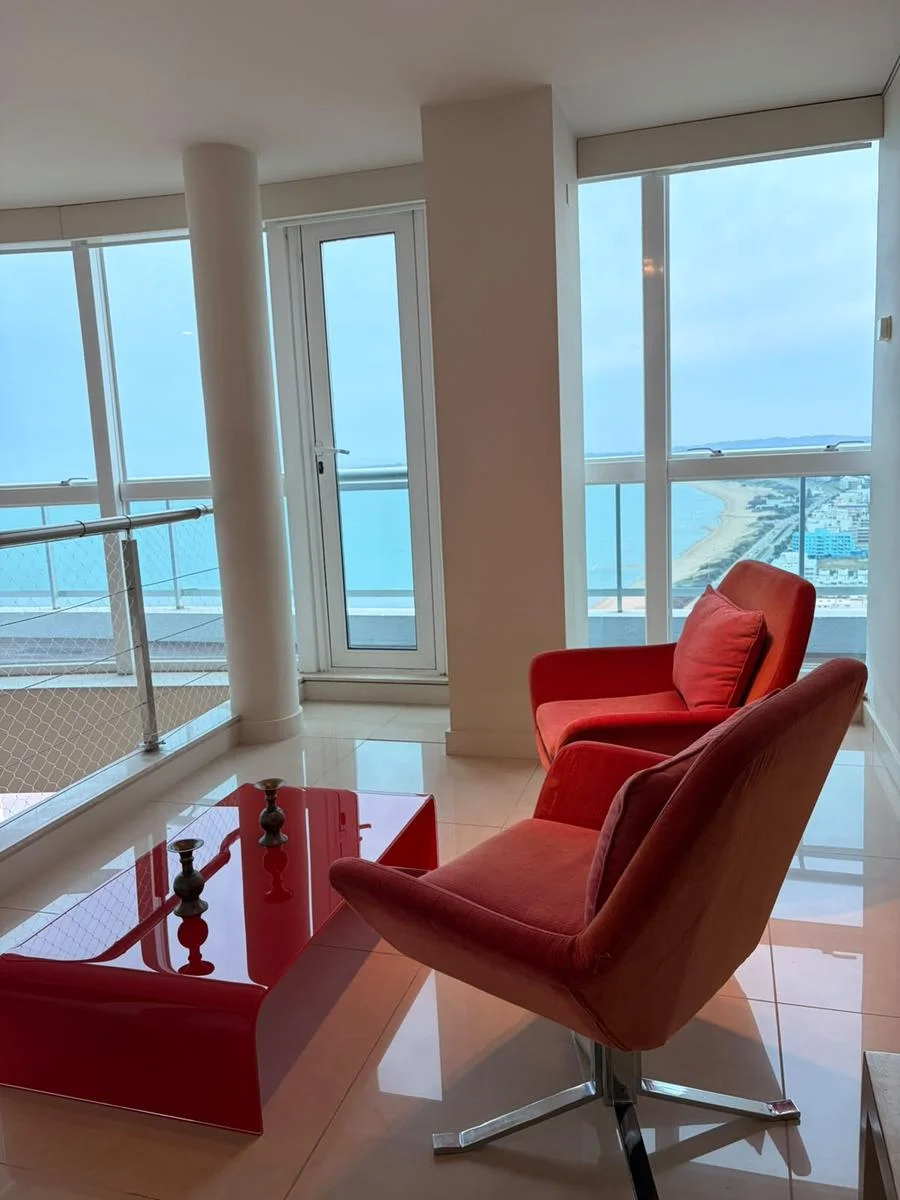 Apartamento en Playa Mansa, propiedad 288567 -Imagen 18
