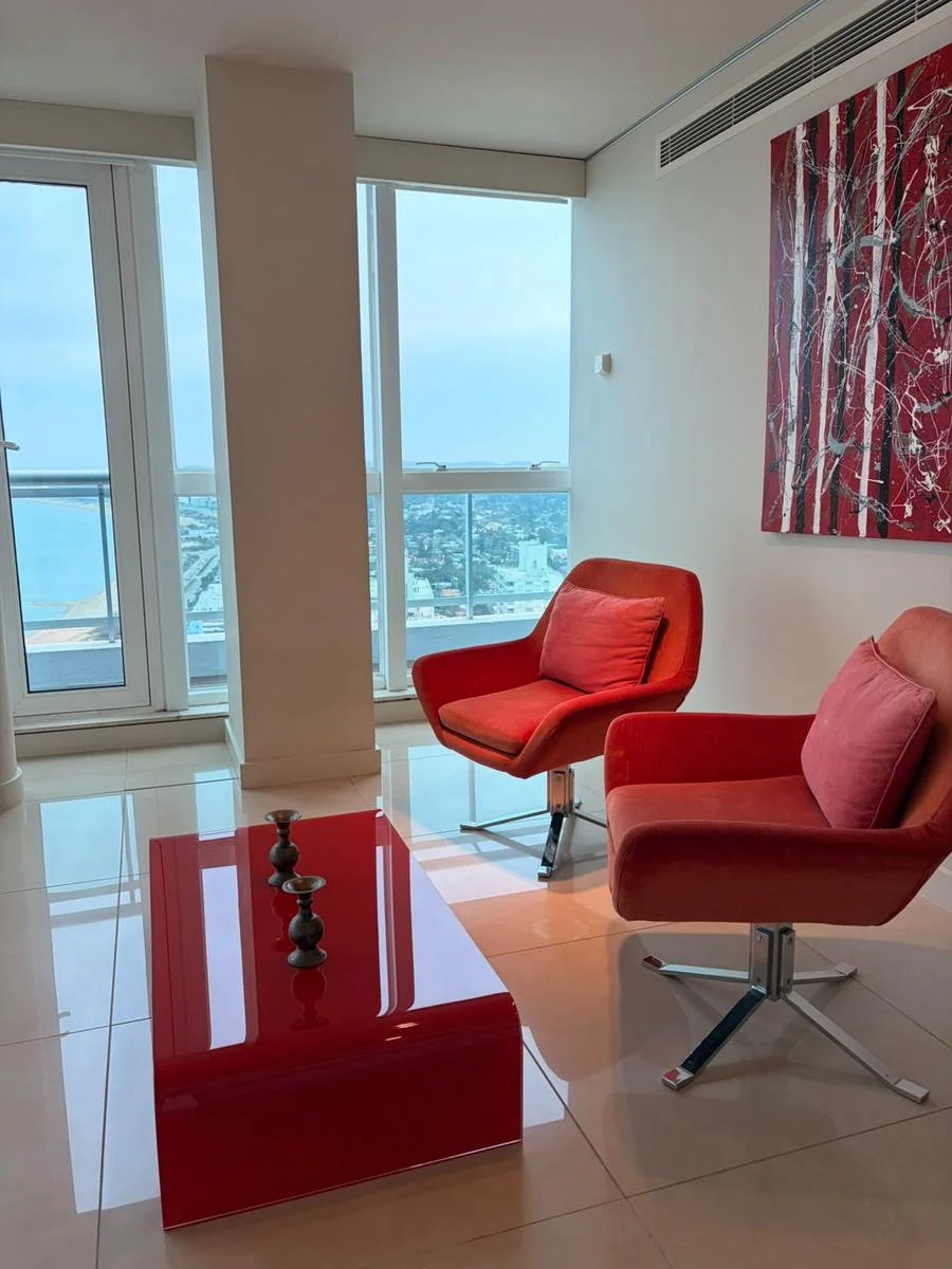Apartamento en Playa Mansa, propiedad 288567 -Imagen 19