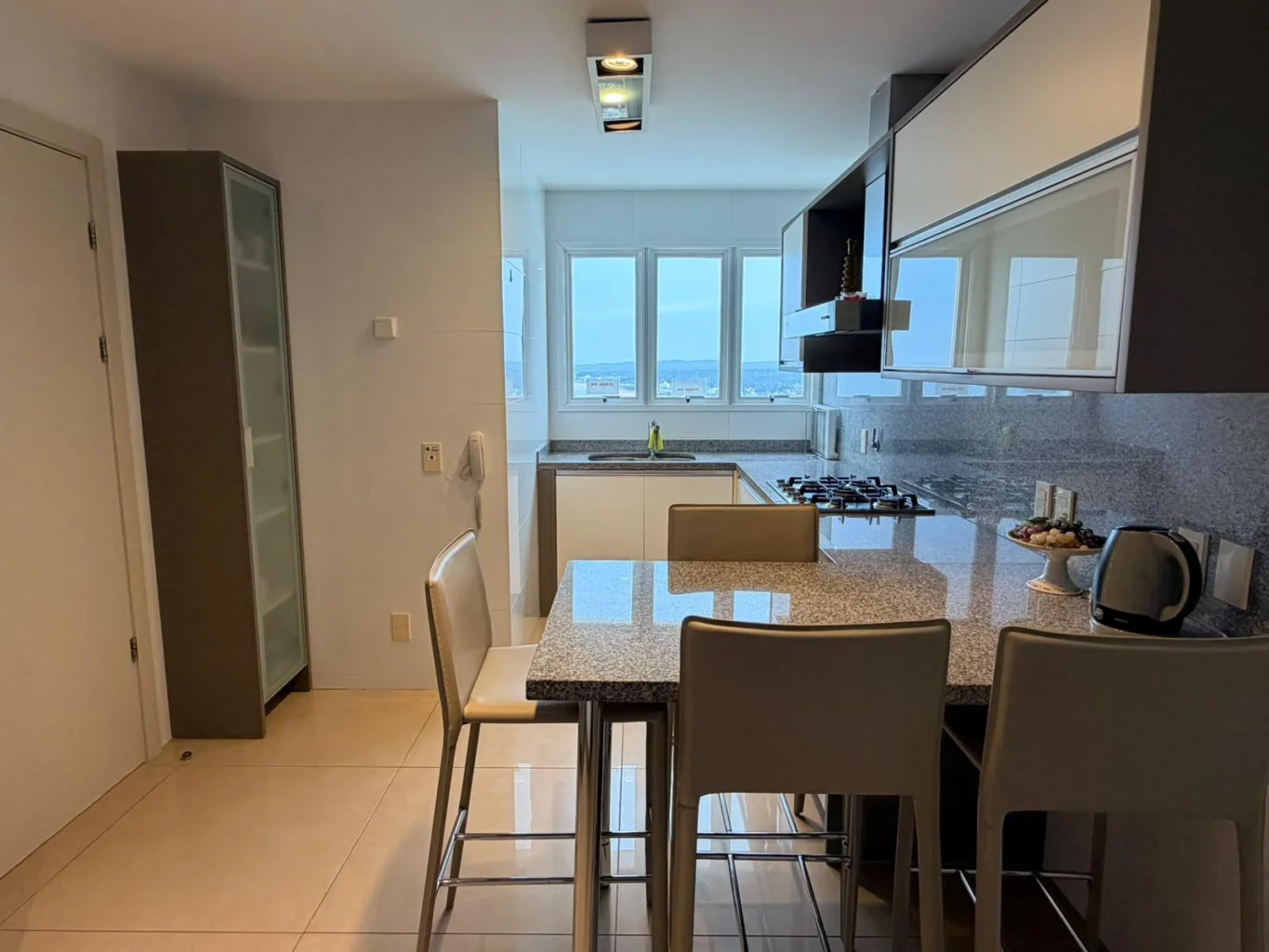 Apartamento en Playa Mansa, propiedad 288567 -Imagen 8