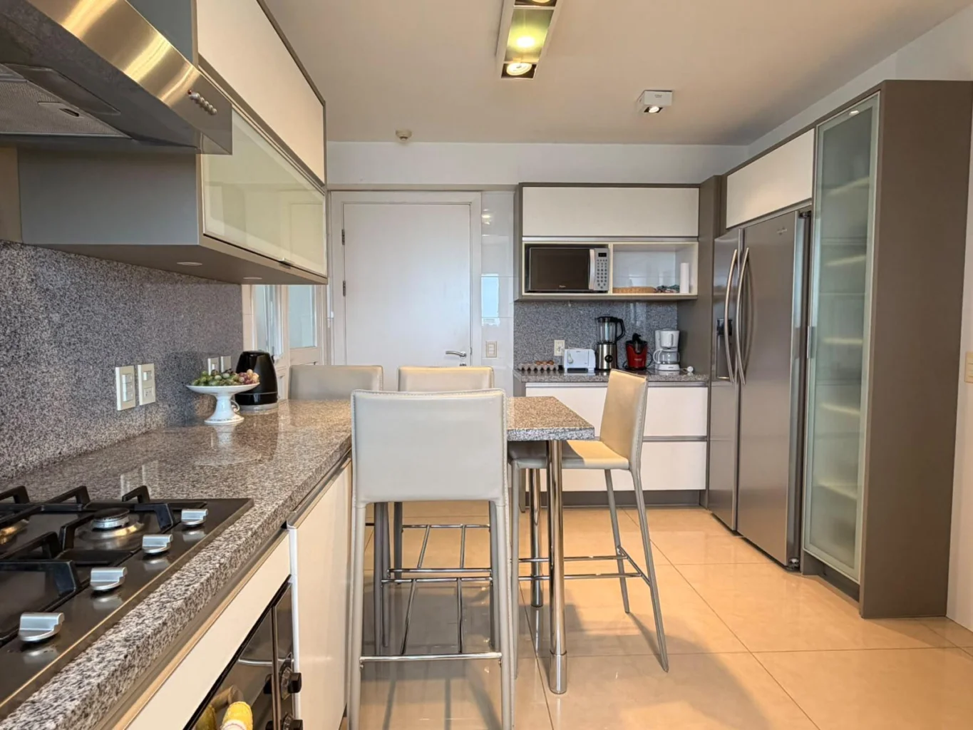 Apartamento en Playa Mansa, propiedad 288567 -Imagen 9