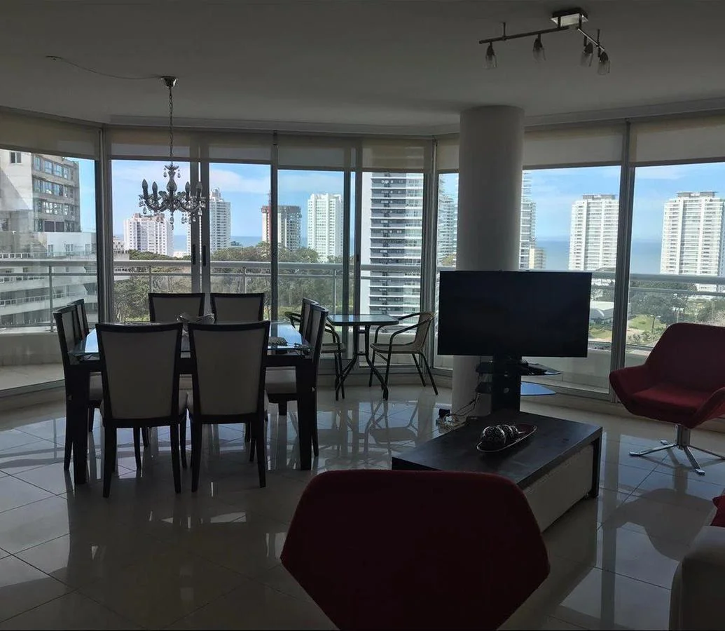 Apartamento en Playa Brava, propiedad 289296 -Imagen 2