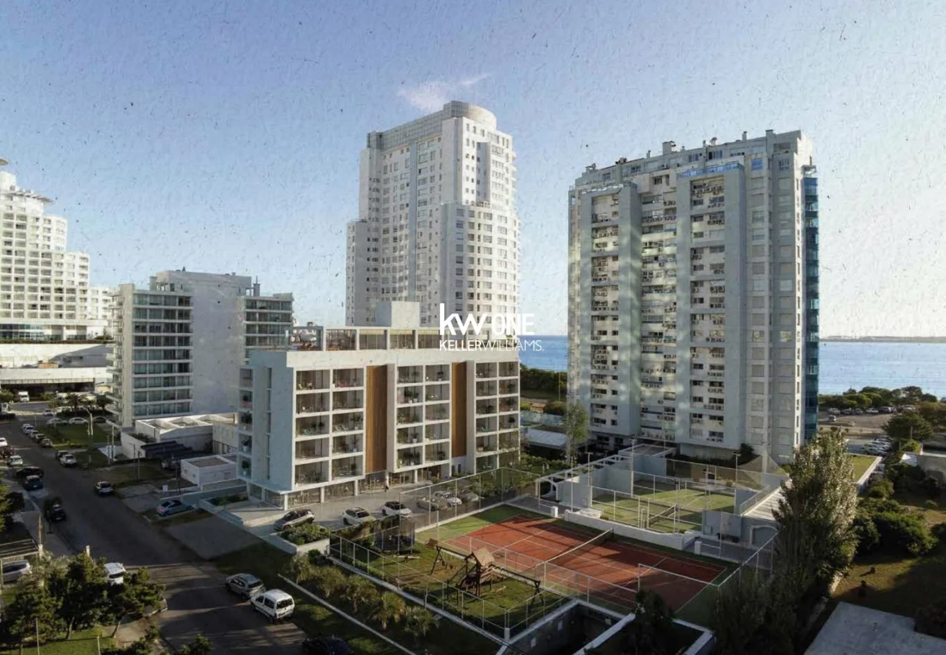 Apartamento en Playa Mansa, propiedad 295752 -Imagen 4