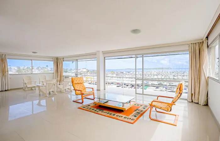 Apartamento en Venta en la Peninsula de Punta del Este