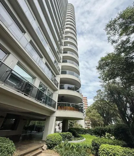 VENTA APARTAMENTO GOLF. 3 DORMITORIOS Y SERVICIO