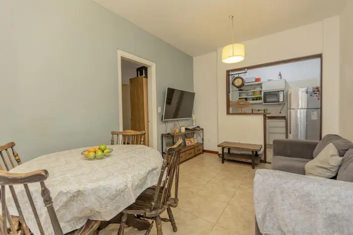 Venta de Apartamento 2 dormitorios y patio en Pocitos
