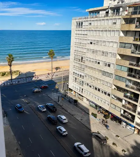 Venta de Apartamento 2 dormitorios 2 baños en Rambla Pocitos