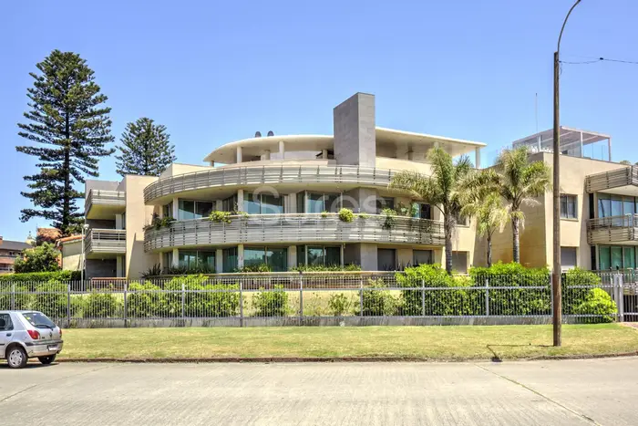Apartamento en alquiler sobre la Rambla de Carrasco