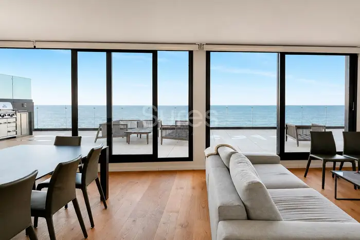 Venta de Penthouse 2 dormitorios sobre Rambla O'Higgins en MalvÃ­n