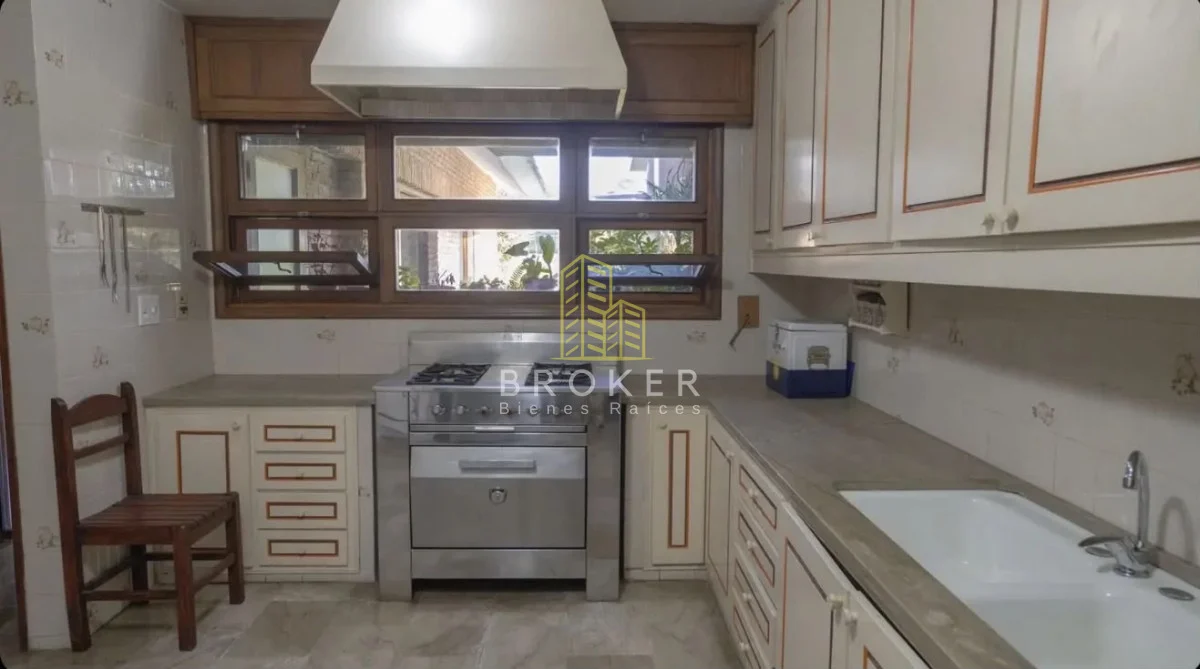 Casa en Playa Mansa, propiedad 245473 -Imagen 21