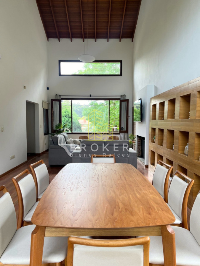 Casa en Playa Mansa, propiedad 258693 -Imagen 3