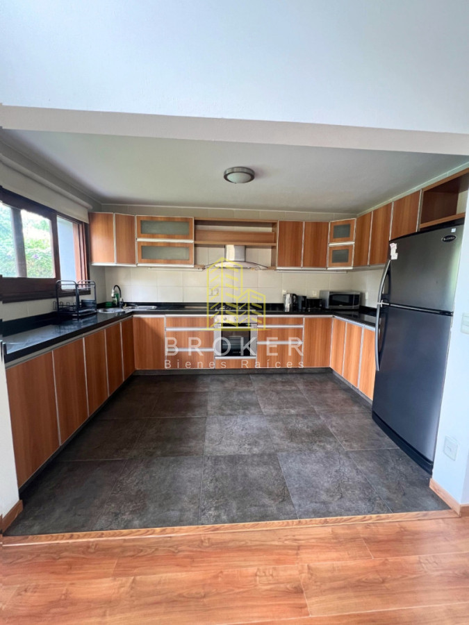Casa en Playa Mansa, propiedad 258693 -Imagen 7