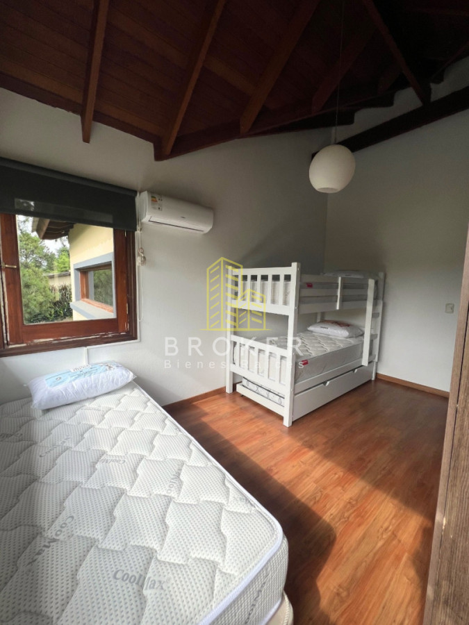 Casa en Playa Mansa, propiedad 258693 -Imagen 22