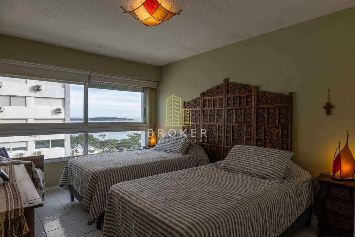Apartamento en Playa Mansa, propiedad 275265 -Imagen 11