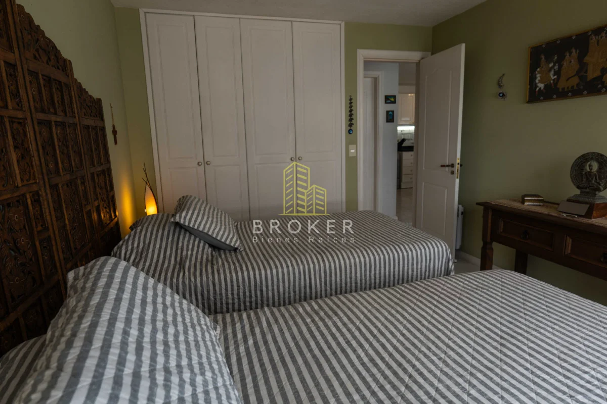 Apartamento en Playa Mansa, propiedad 275265 -Imagen 13