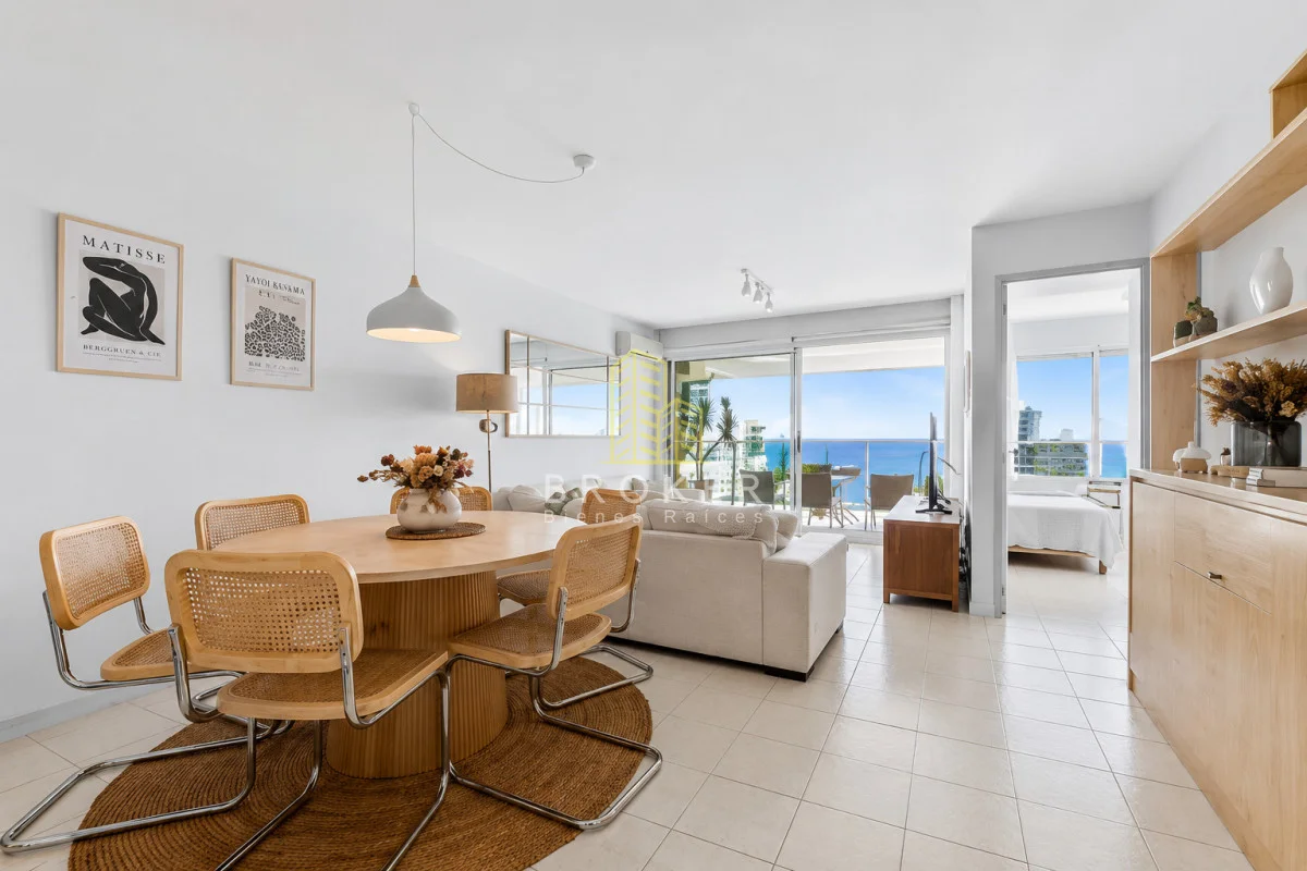 Apartamento en Playa Mansa, propiedad 285511 -Imagen 1