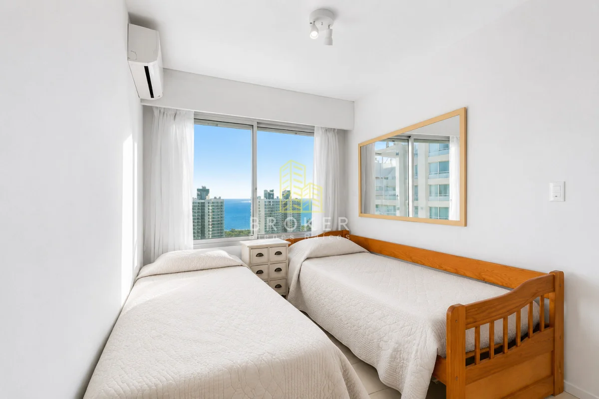 Apartamento en Playa Mansa, propiedad 285511 -Imagen 7