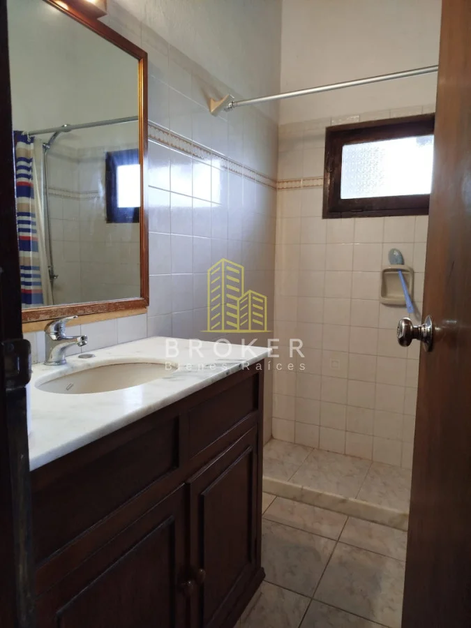 Casa en Pinares, propiedad 288320 -Imagen 6