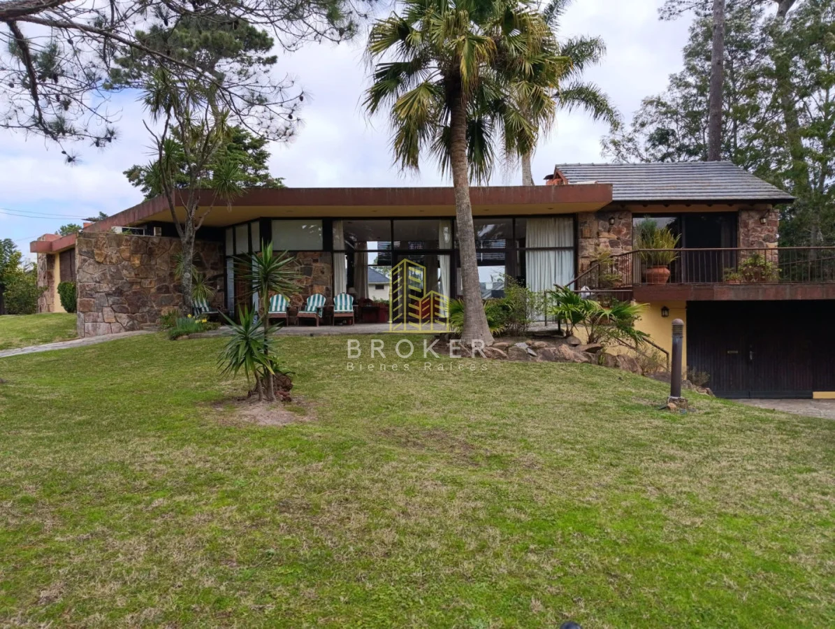 Casa en Playa Mansa, propiedad 288325 -Imagen 3
