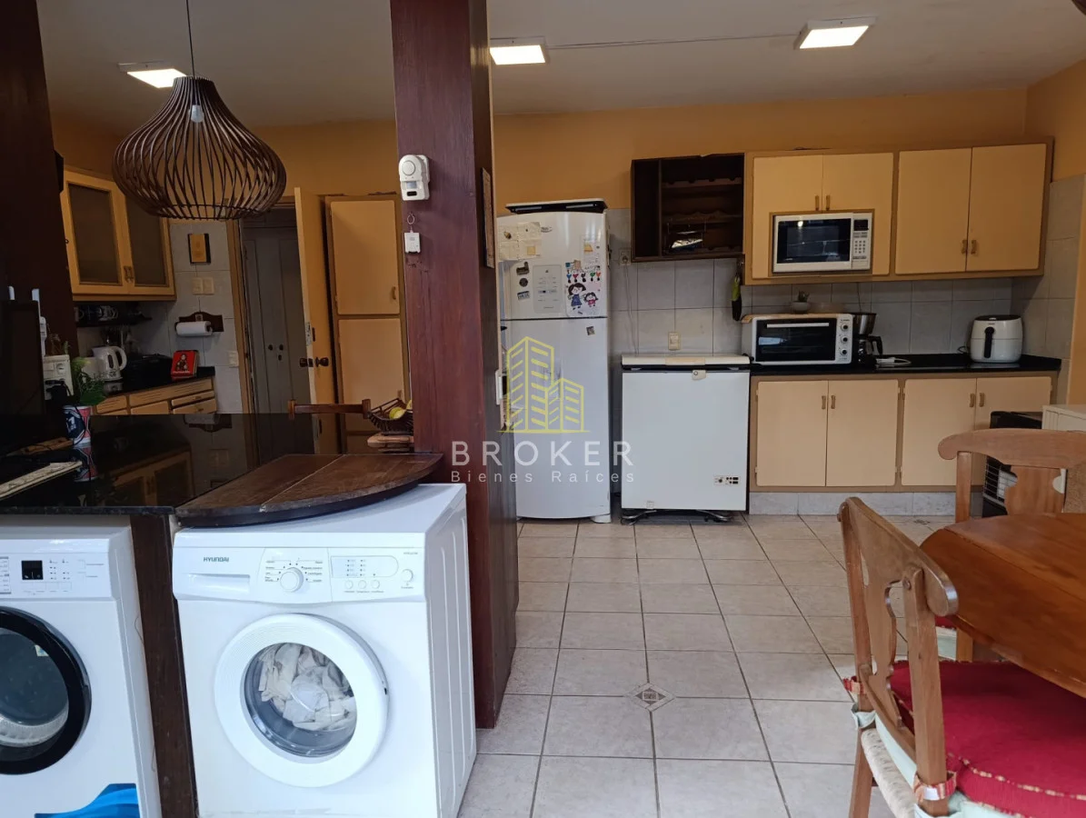 Casa en Playa Mansa, propiedad 288325 -Imagen 22