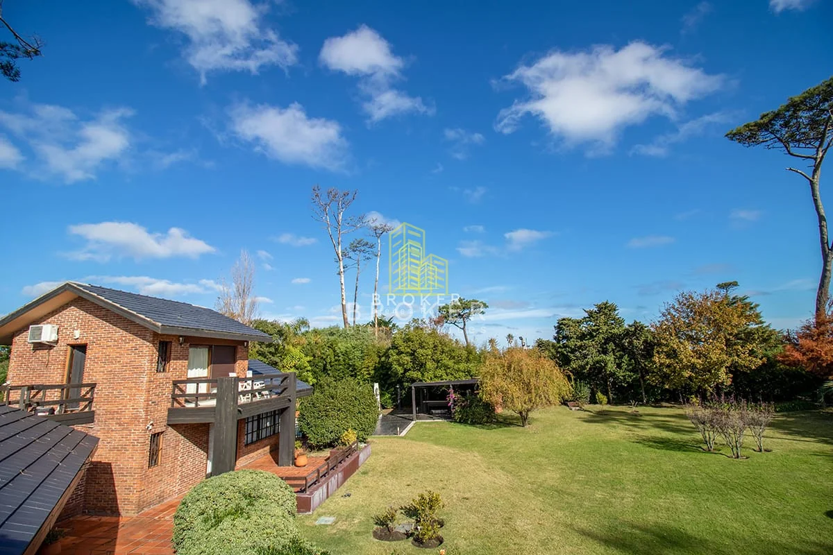 Casa en Pinares, propiedad 289076 -Imagen 2