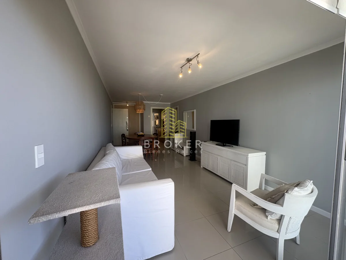 Apartamento en Playa Brava, propiedad 294575 -Imagen 2