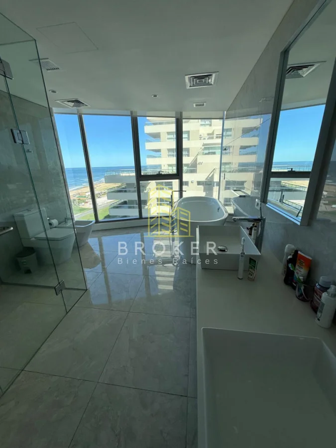 Apartamento en Playa Brava, propiedad 296407 -Imagen 3
