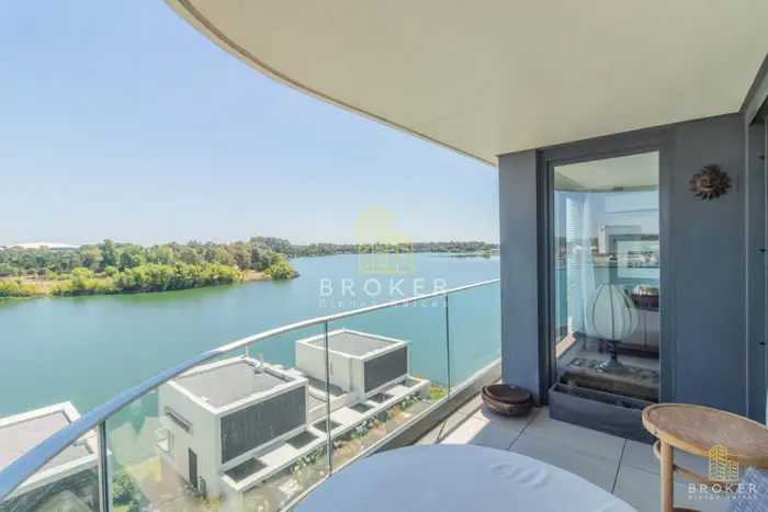 VENTA APARTAMENTO EN CARRASCO BOATING