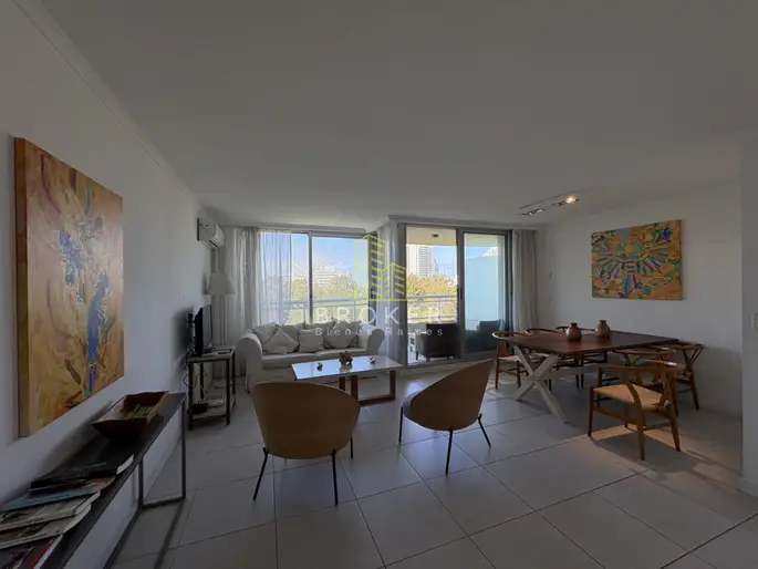 Muy lindo departamento en venta de 2 dormitorios en Ocean drive