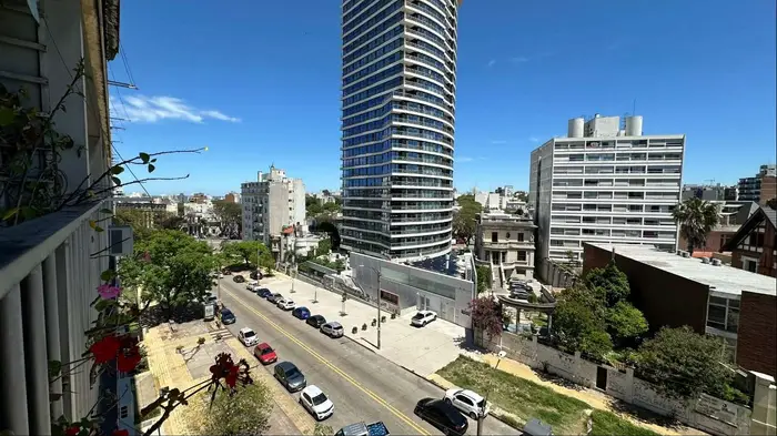 Venta Apartamento 3 dormitorios Ponce Parque Batlle Pocitos