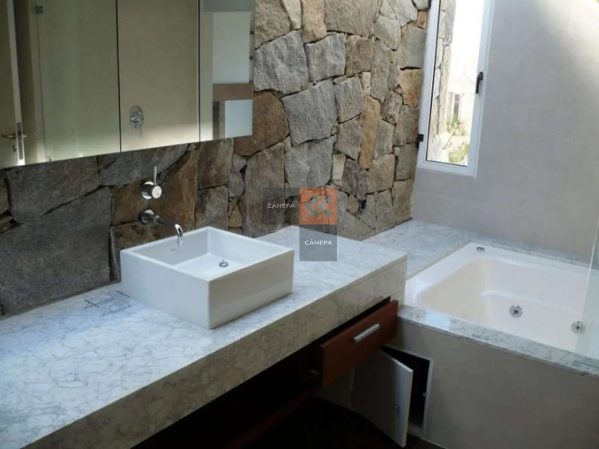 Casa en Punta Piedras, propiedad 35700 -Imagen 20