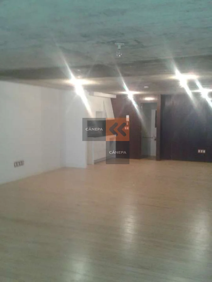 Local en Ciudad Vieja, propiedad 63358 -Imagen 3