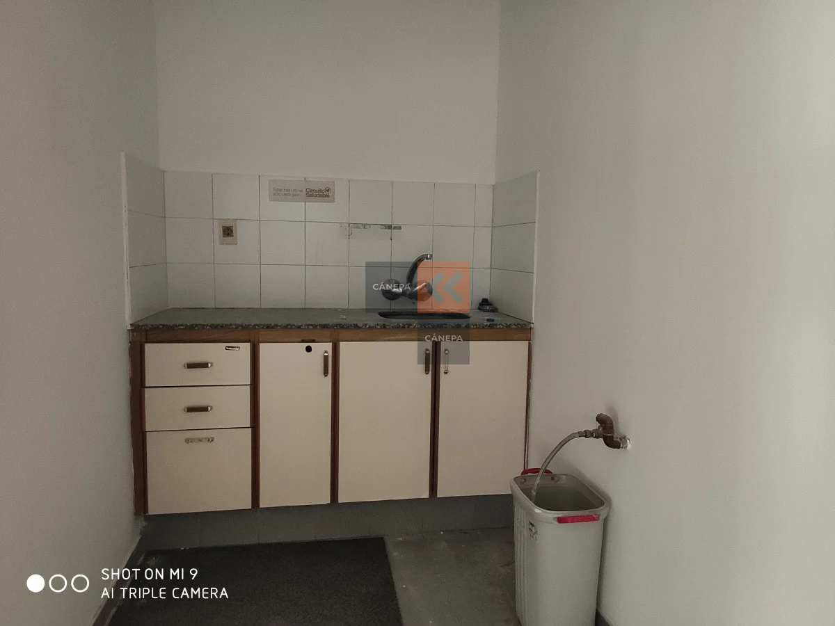 Local en Ciudad Vieja, propiedad 63484 -Imagen 8