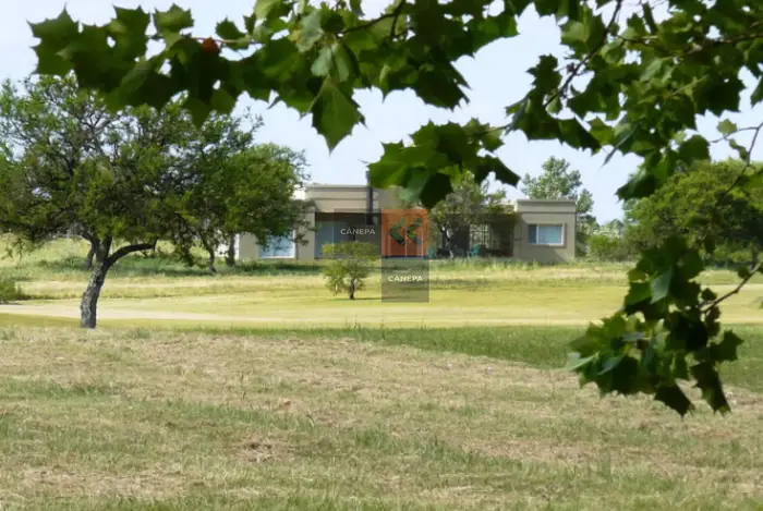 Casa en fraccionamiento de chacras a la venta