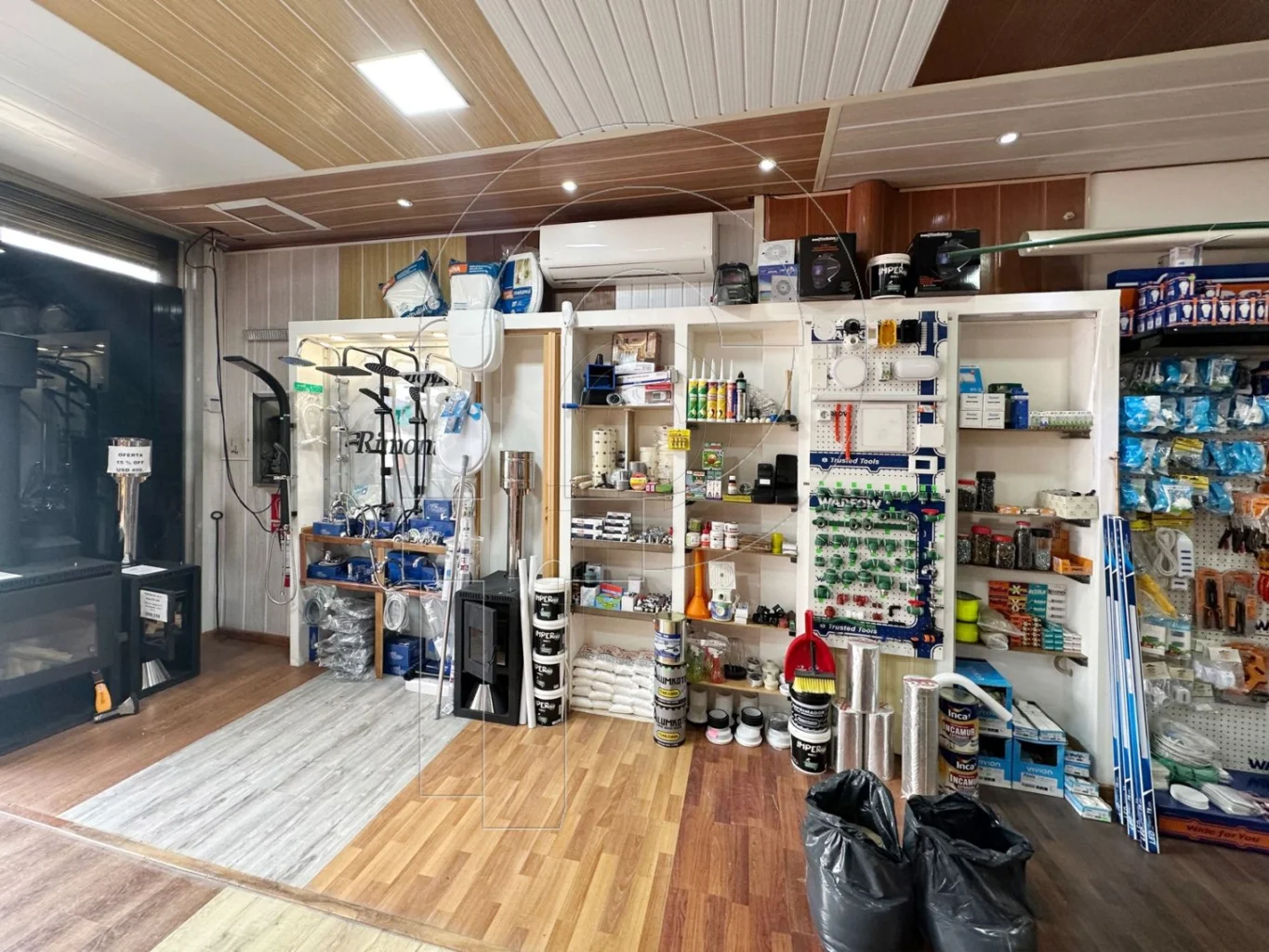 Local en Jacinto Vera, propiedad 235753 -Imagen 4