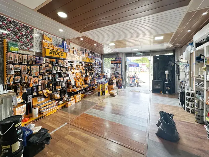 Local Comercial en venta ubicado en Jacinto Vera