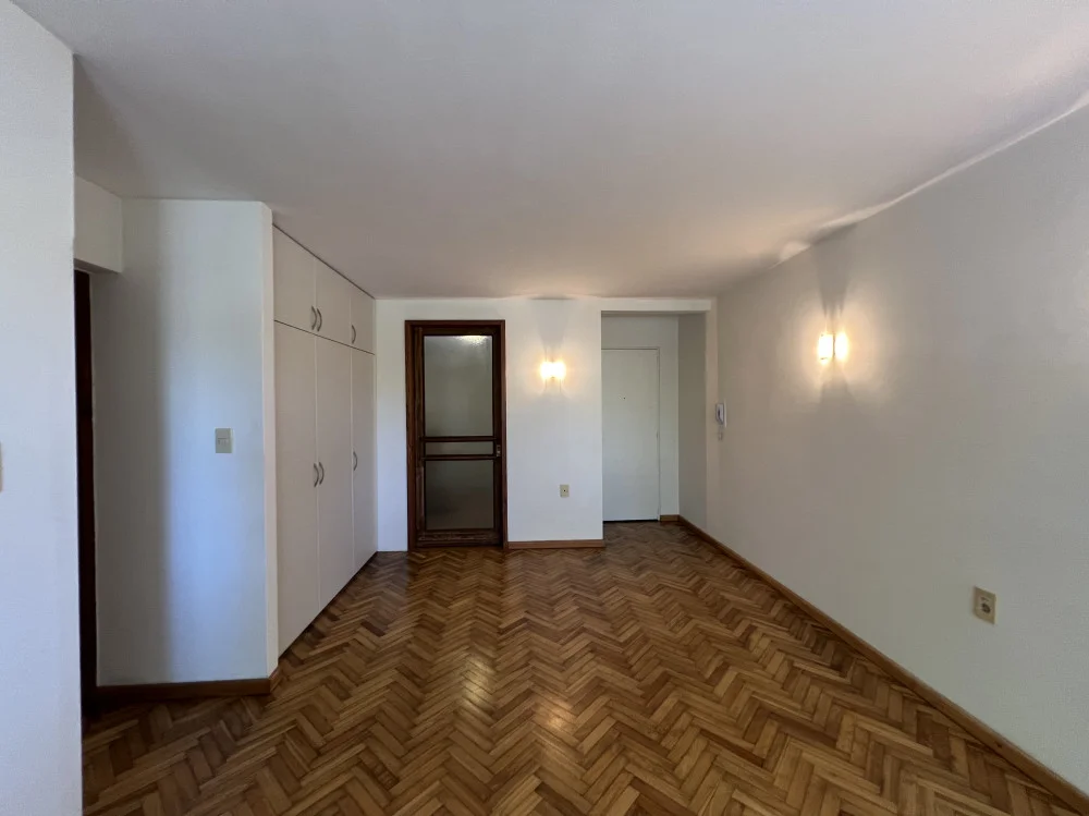 Apartamento en Prado, propiedad 300945 -Imagen 2