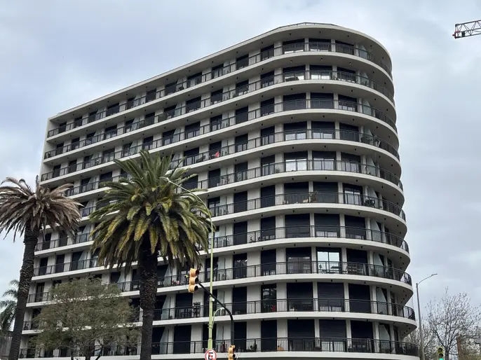 Alquiler apartamento 2 dorm en Prado, Bv. Artigas y Millán