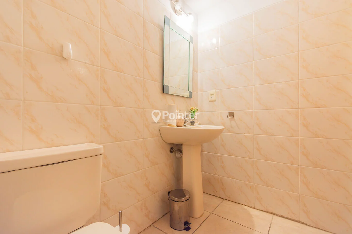 Oficina en Tres Cruces, propiedad 283786 -Imagen 8