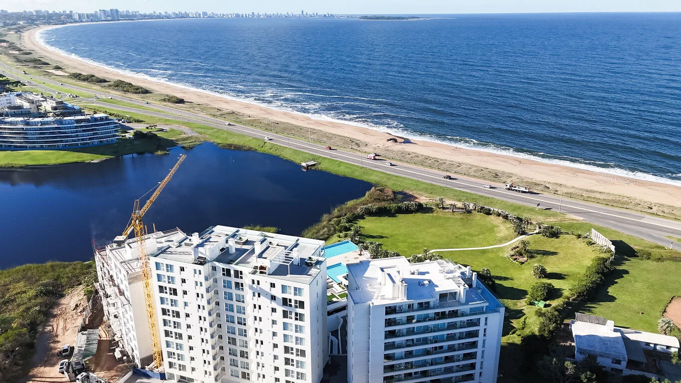 Apartamento en Playa Mansa, propiedad 284484 -Imagen 4