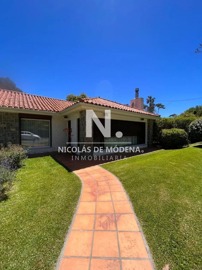 Casa en Barrio Cantegril, propiedad 106384 -Imagen 1