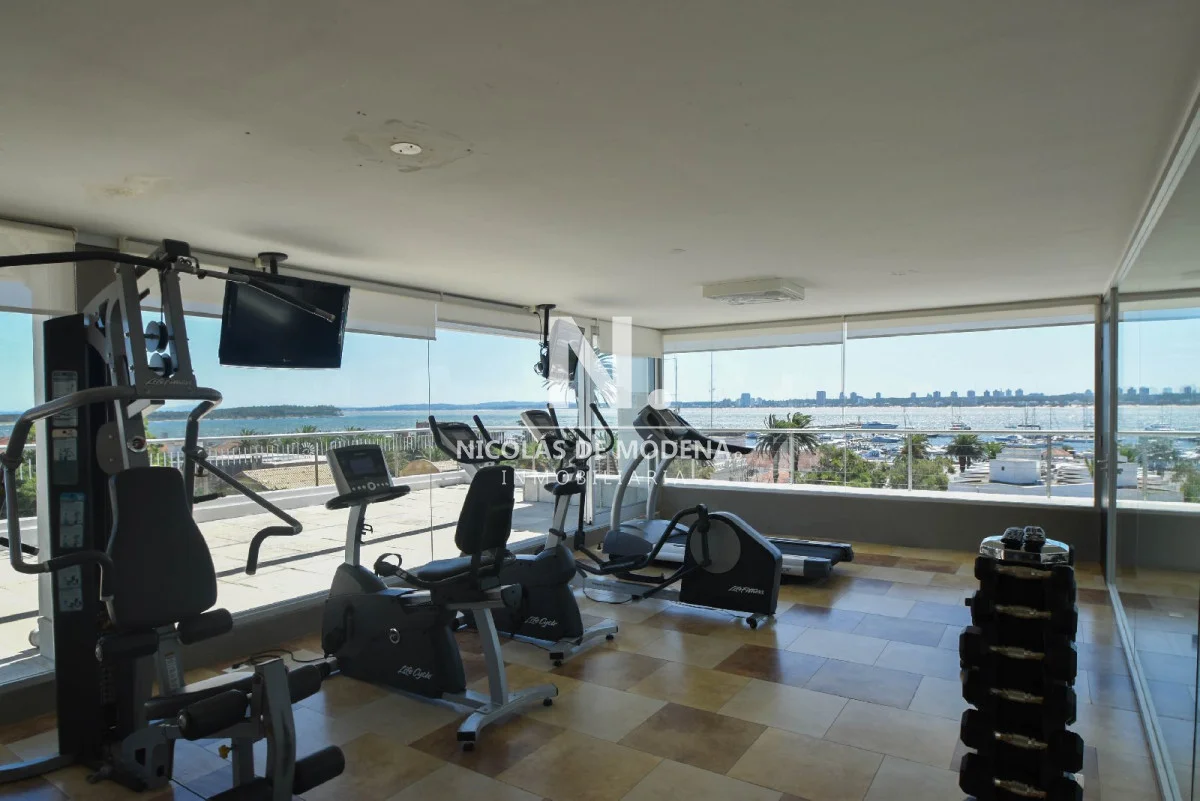 Apartamento en Puerto, propiedad 114724 -Imagen 9