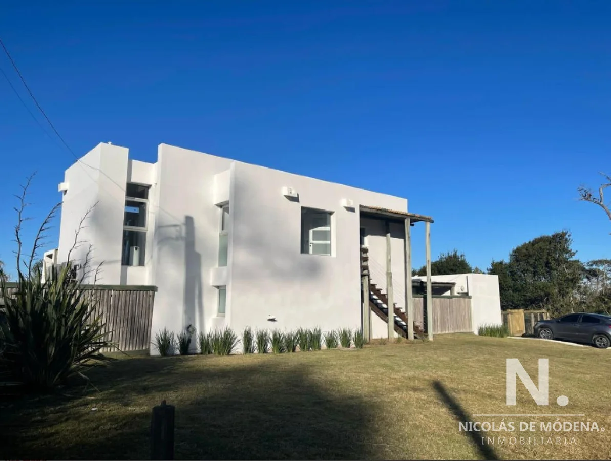 Casa en La Juanita, propiedad 115890 -Imagen 1
