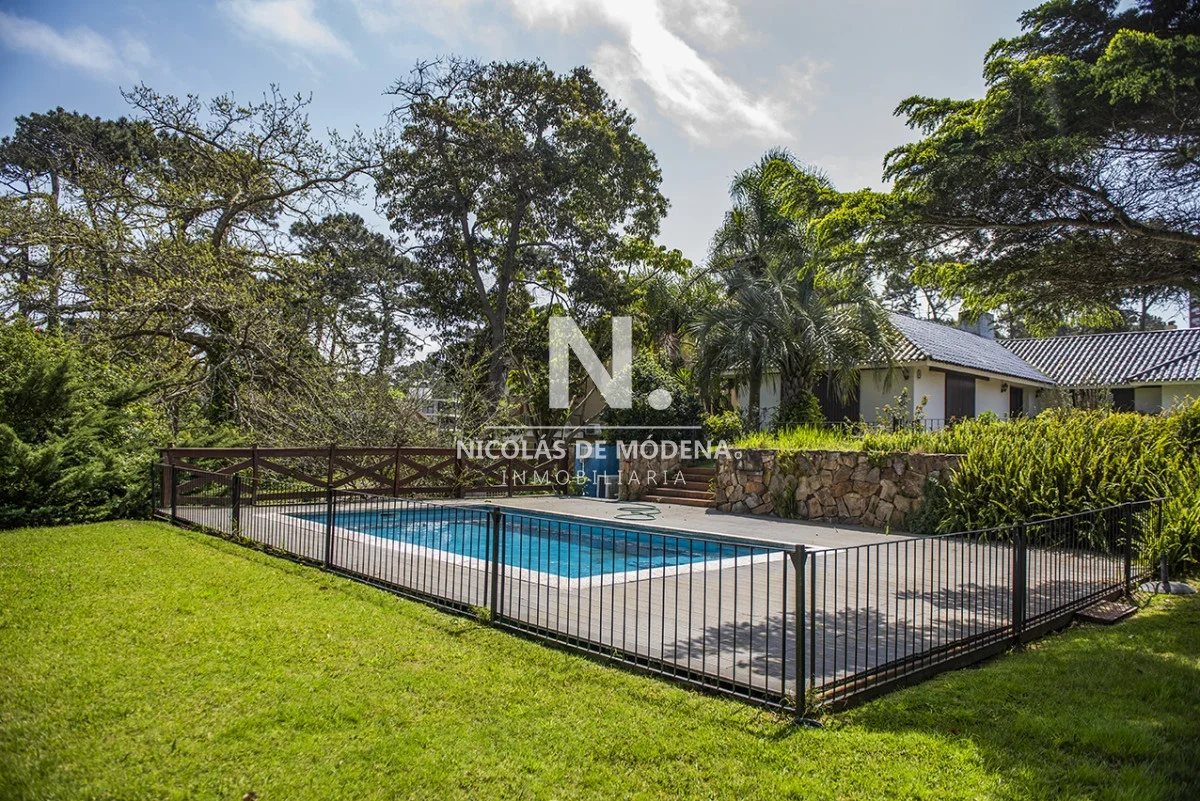 Casa en Playa Mansa, propiedad 131155 -Imagen 8