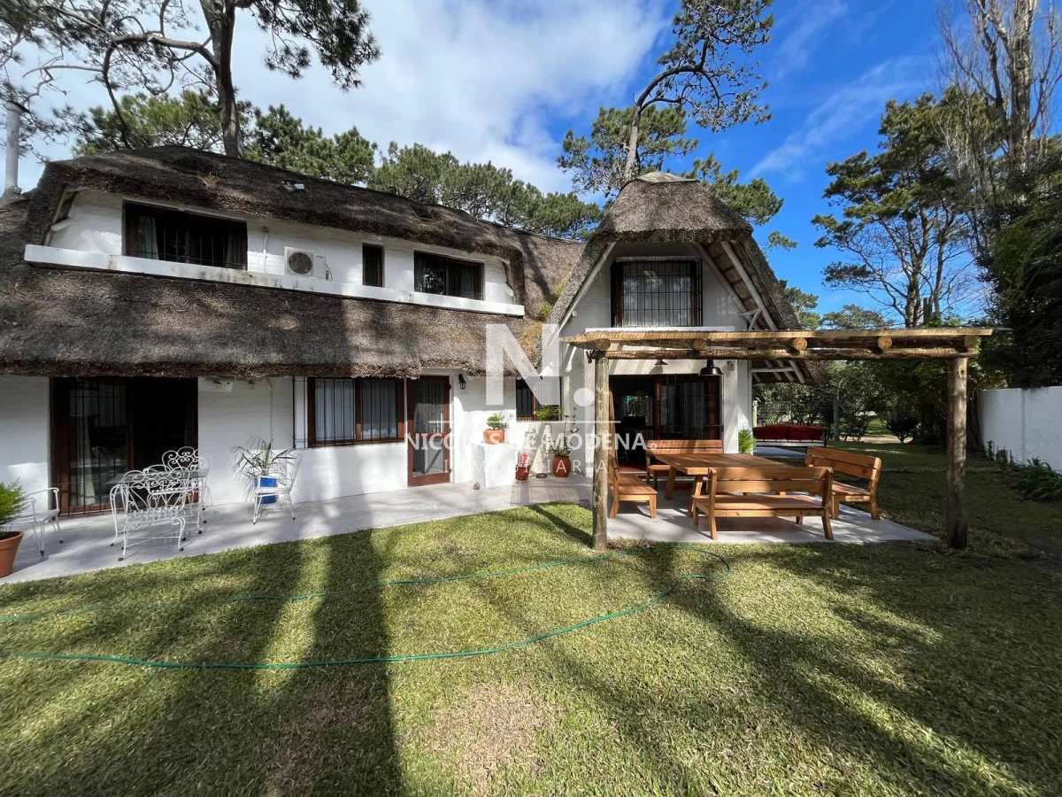 Casa en Playa Brava, propiedad 138461 -Imagen 1