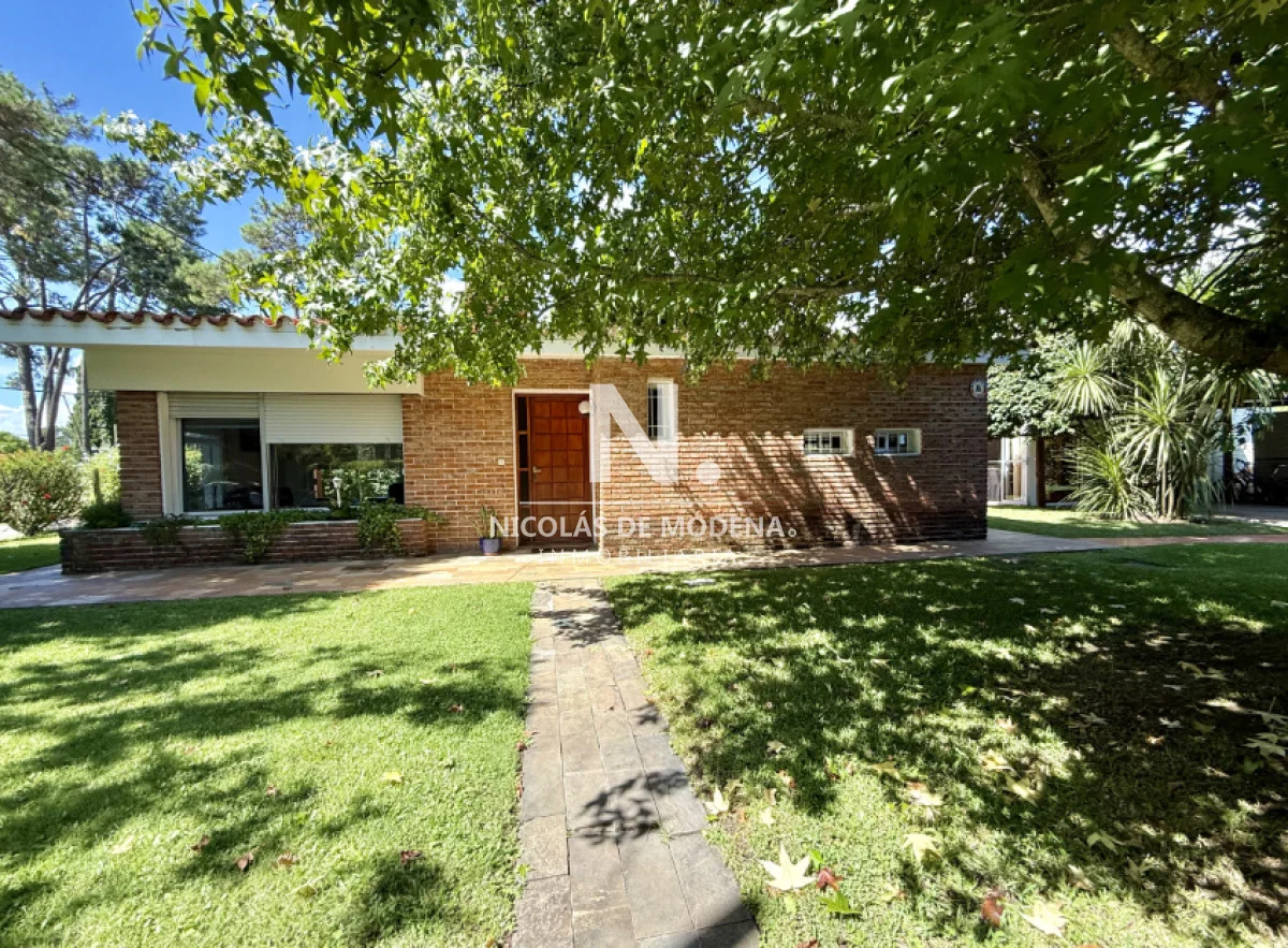 Casa en Jardines de Córdoba, propiedad 157027 -Imagen 1