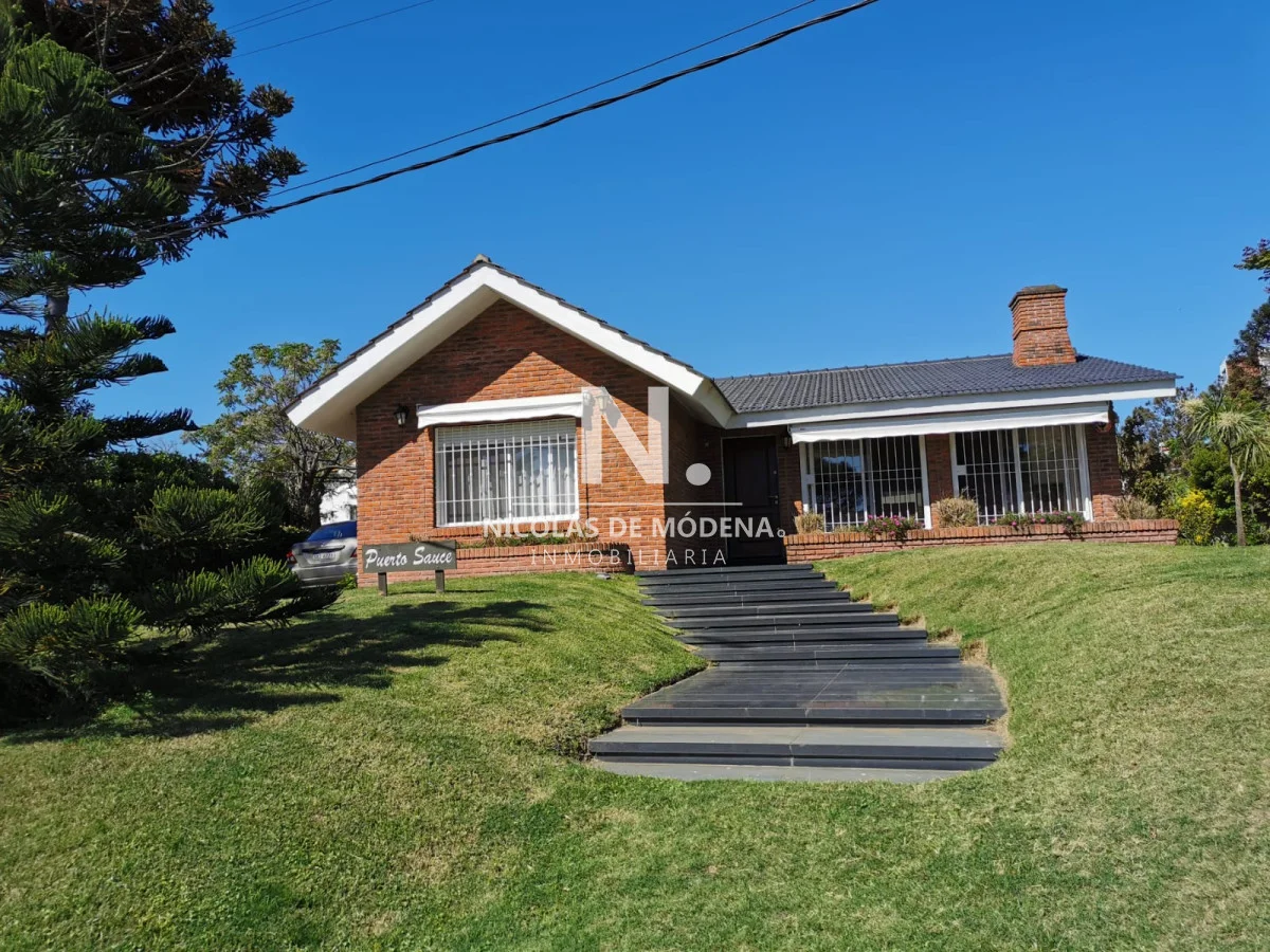 Casa en Playa Mansa, propiedad 192045 -Imagen 1