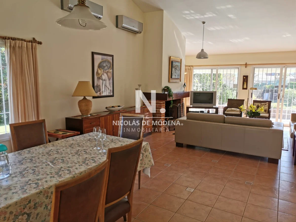 Casa en Playa Mansa, propiedad 192045 -Imagen 3