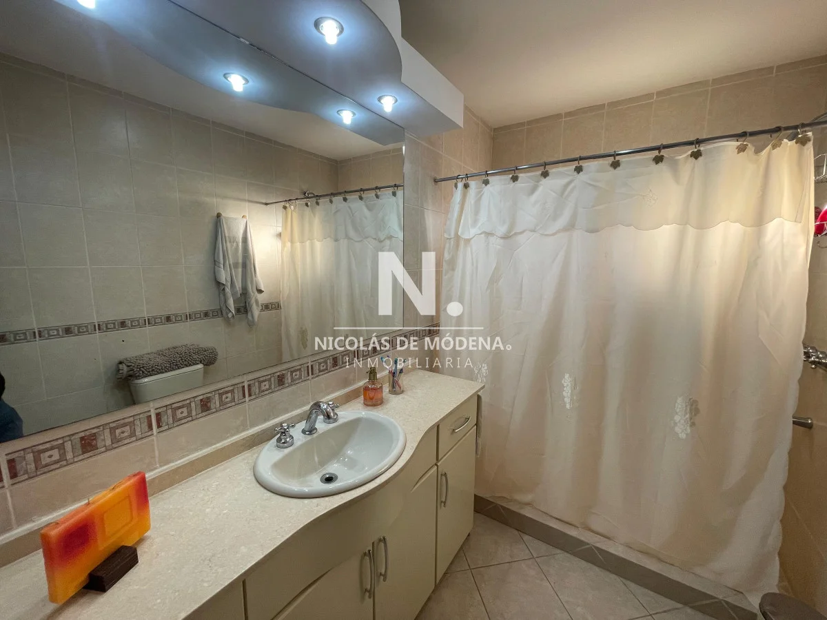 Casa en Playa Mansa, propiedad 192045 -Imagen 7