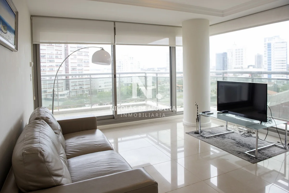 Apartamento en Playa Brava, propiedad 22705 -Imagen 1