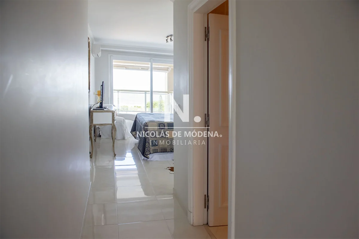 Apartamento en Playa Mansa, propiedad 22809 -Imagen 21